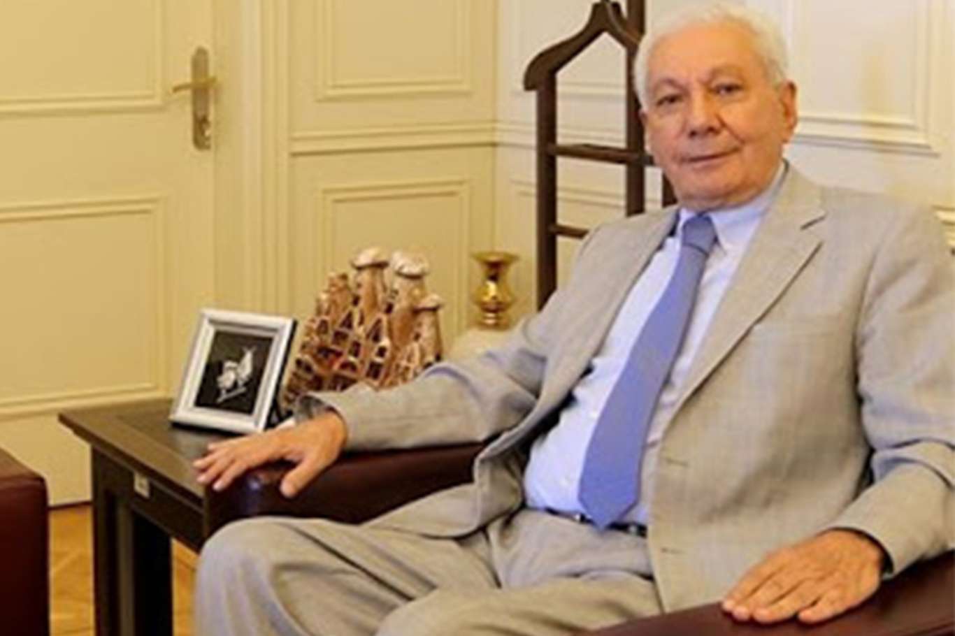 Eski Sağlık Bakanı Yaşar Eryılmaz vefat etti Eski Sağlık Bakanı Yaşar Eryılmaz vefat etti